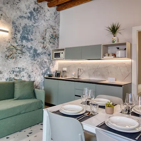 Palazzo Pagan Junior Apartmán *